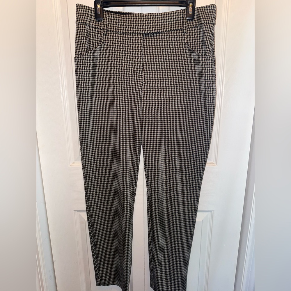 Express Black and White Houndstooth Straight Leg Pants